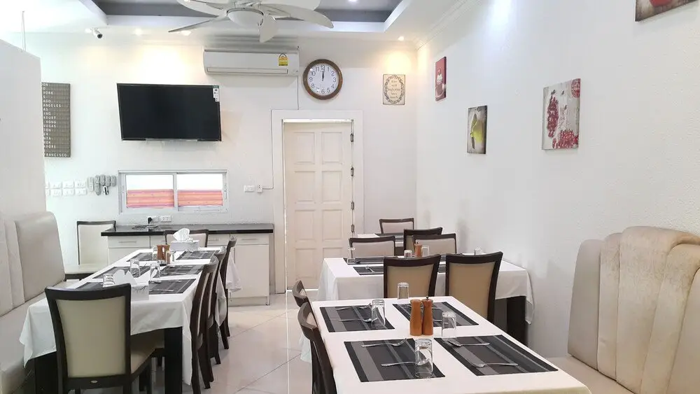 Паттайя: VTSIX Condo Service at View Talay 6 Condo Pattaya