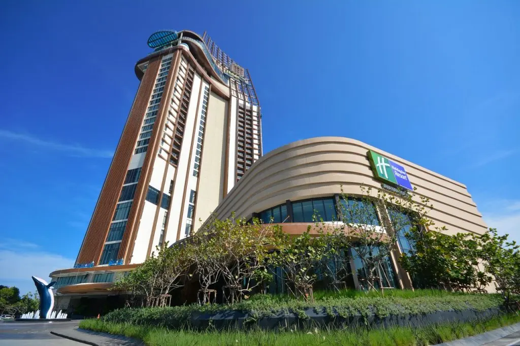 Хуахин: Holiday Inn Vana Nava Hua Hin