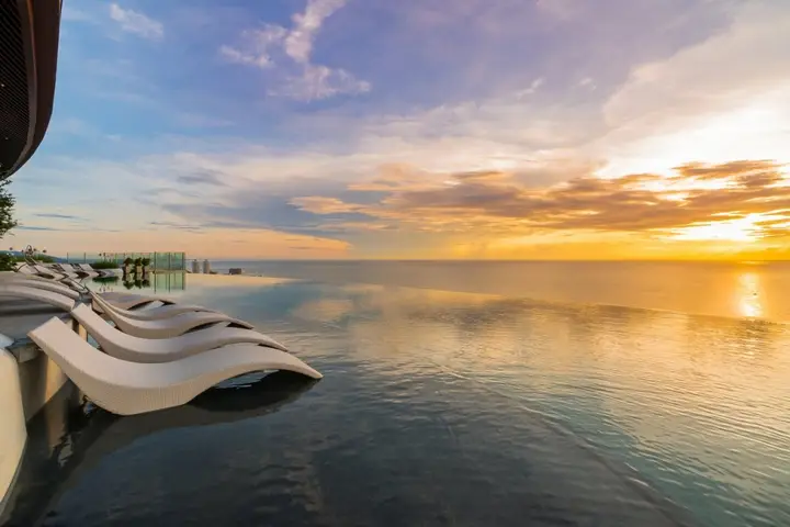 Хуахин: Holiday Inn Vana Nava Hua Hin