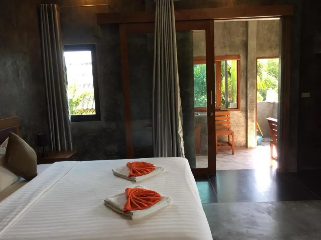 Муанг: Tann Anda Resort