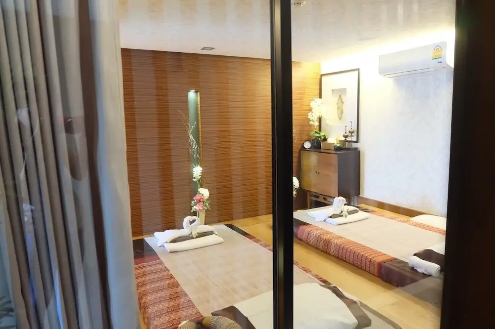 Чиангмай: The Astra Condo by Five Star