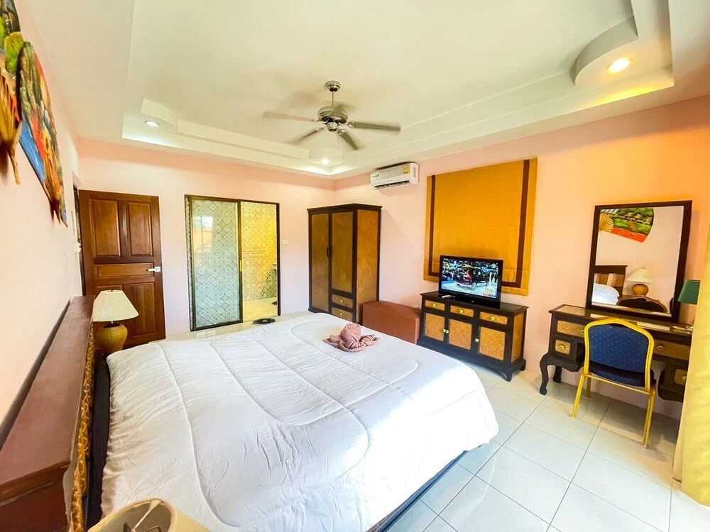 Паттайя: Madee Villa - Pattaya Holiday House Walking Street