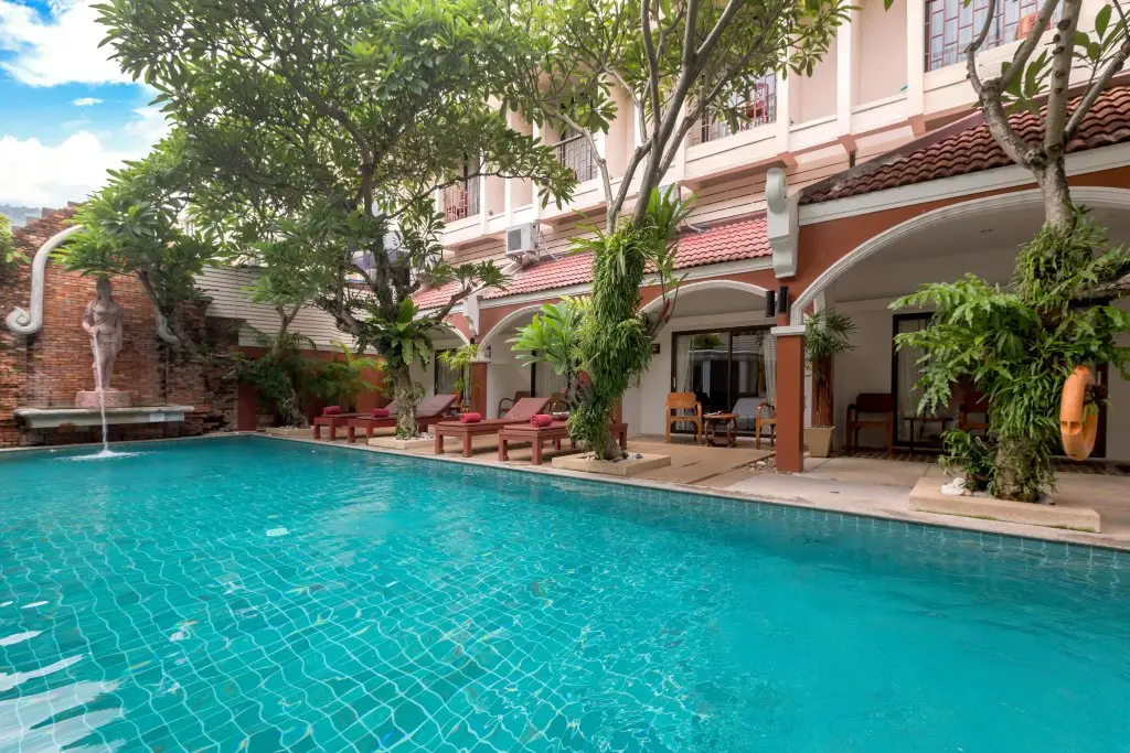 Кату: Patong Premier Resort
