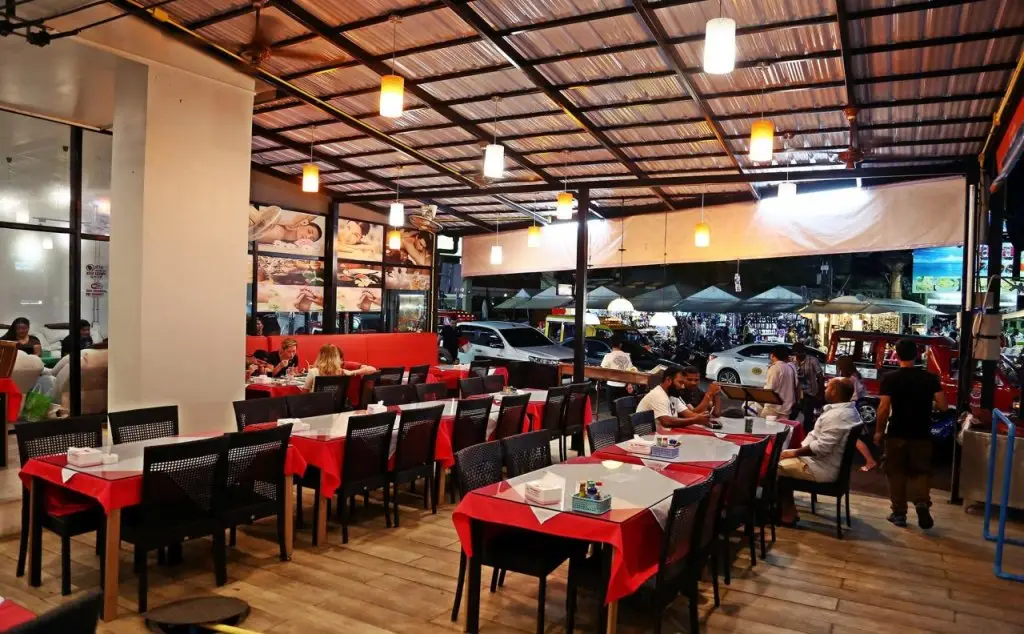 Кату: Rayaan 6 Guest House & Restaurant