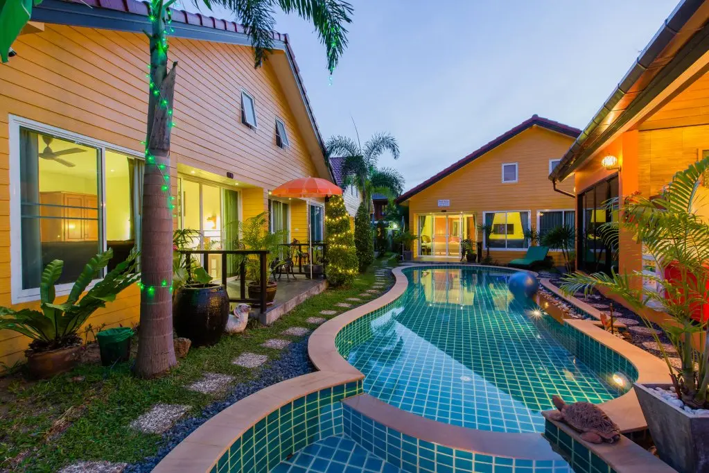 Муанг: Lemon Tree Naturist Resort Naiharn Beach Phuket