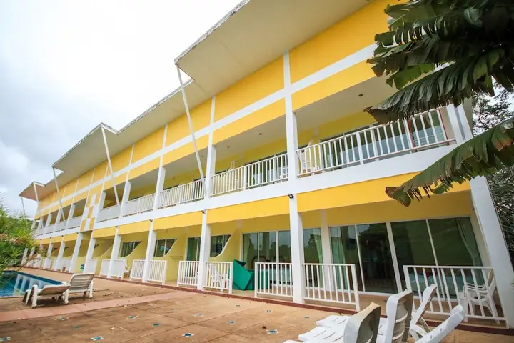 Тхаланг: OYO 75361 Phuket Airport Sonwa Resort