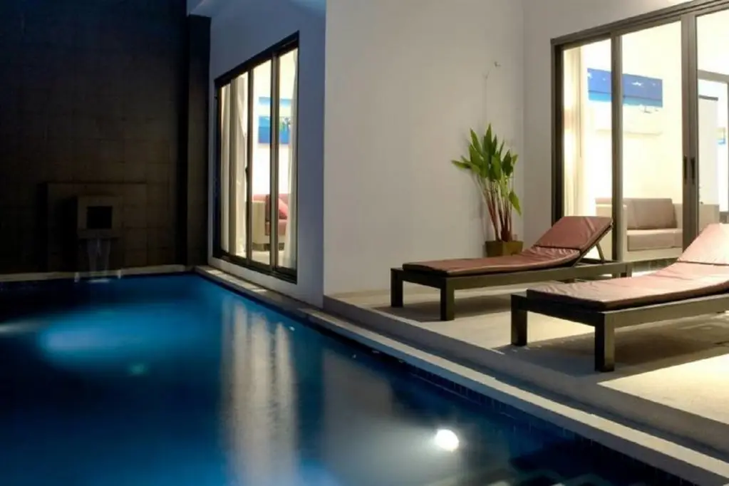 Тхаланг: Seastone Pool Villa