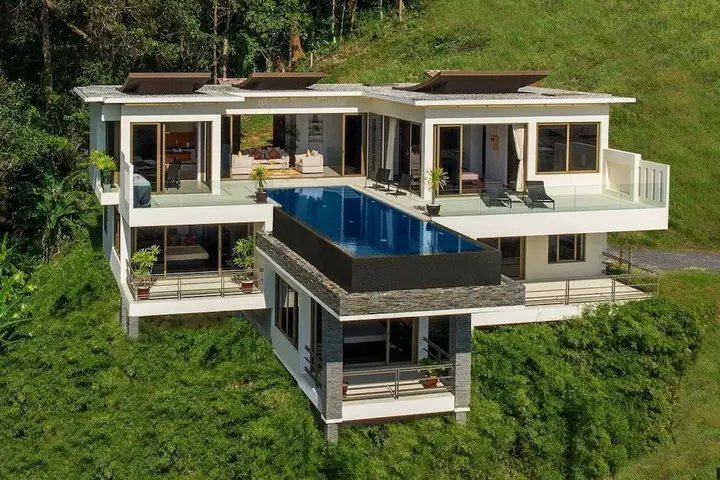 Тхаланг: Hilltop Wow 4br Seaview Pool Villa at Naithon Beach