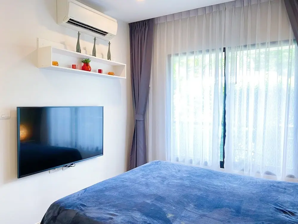 Тхаланг: Nice 39sqm 1Br Apt Infinity Pool Walk to Beautiful Nai Yang