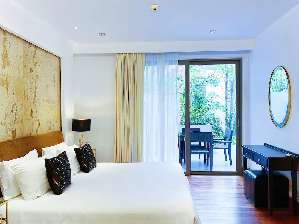 Тхаланг: "beachfront 2br Home With Private Jacuzzi Pool on Stunning Naithon Beach 3"