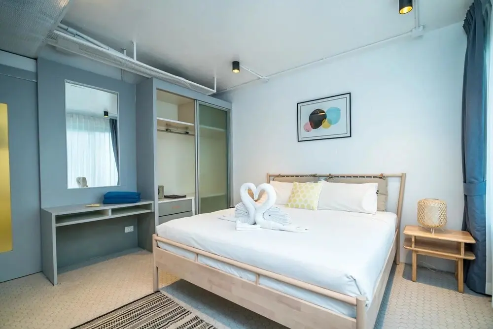 Кату: Baycliff - Seaview 2 Bedroom apt With Jacuzzi Pool and Kitchen in Patong