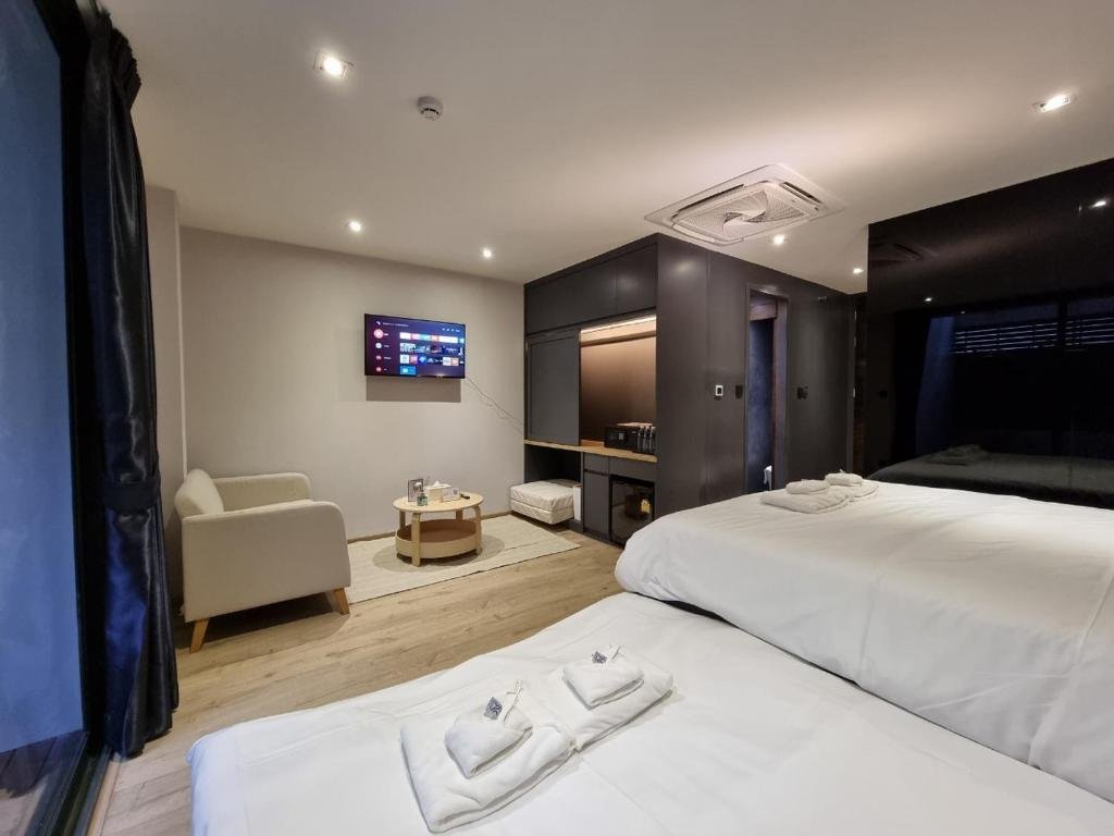 Бангкок: The Nhorm Hotel Ratchada