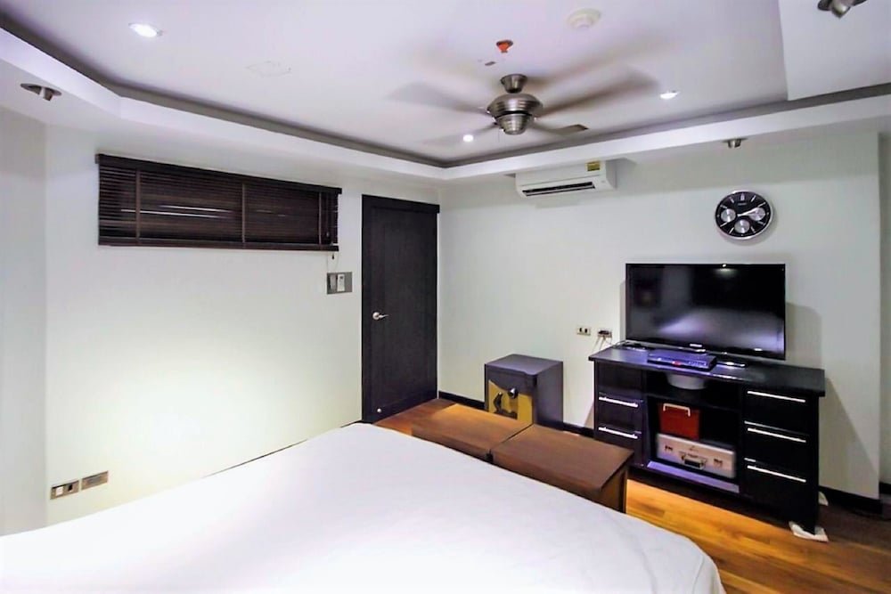 Паттайя: 20th Floor 2-bed Condo With Stunning Views