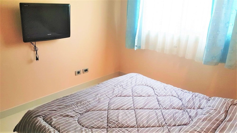 Паттайя: 1 bed Condo With Direct Pool Access, Jomtien