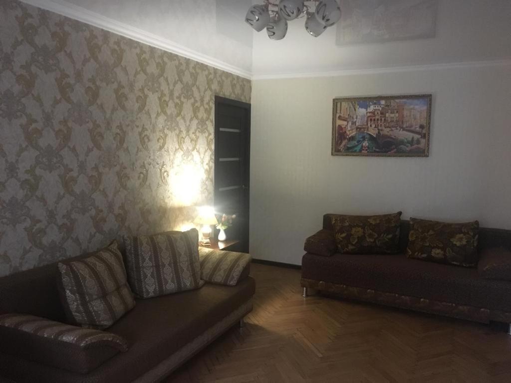 Кисловодск: 3-ком. квартира в курортной зоне