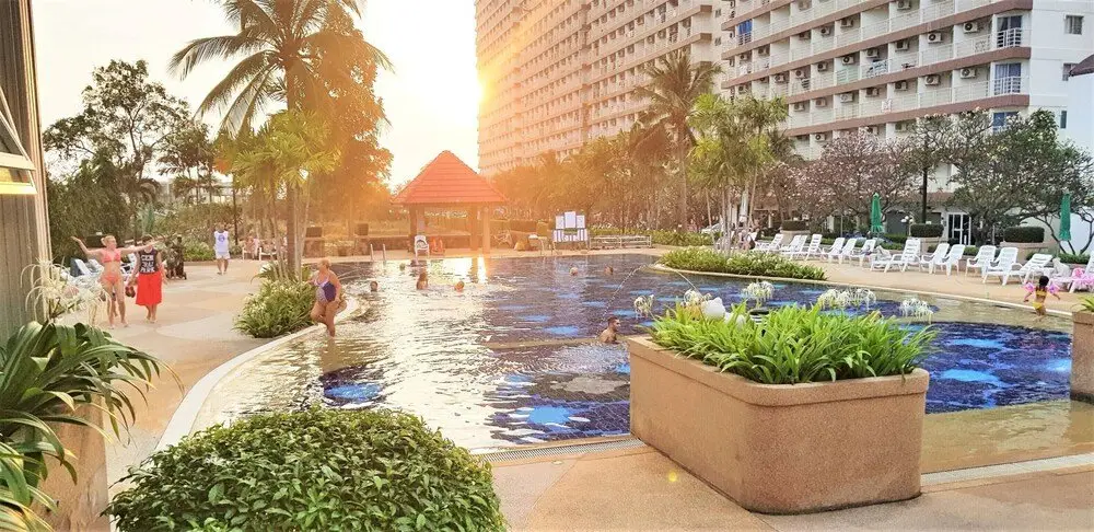 Паттайя: Sea View Studio Condo in Jomtien Beach Pattaya