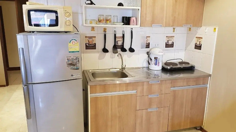 Паттайя: Sea View Studio Condo in Jomtien Beach Pattaya