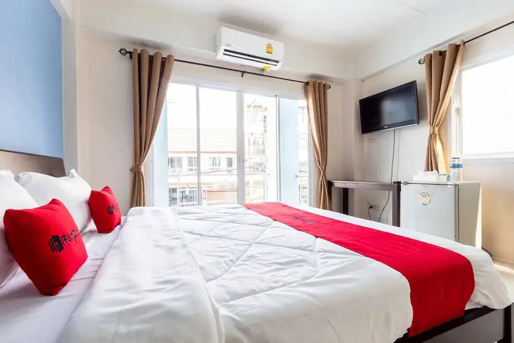 Чонбури: Si Fah at Bangsaen Hotel