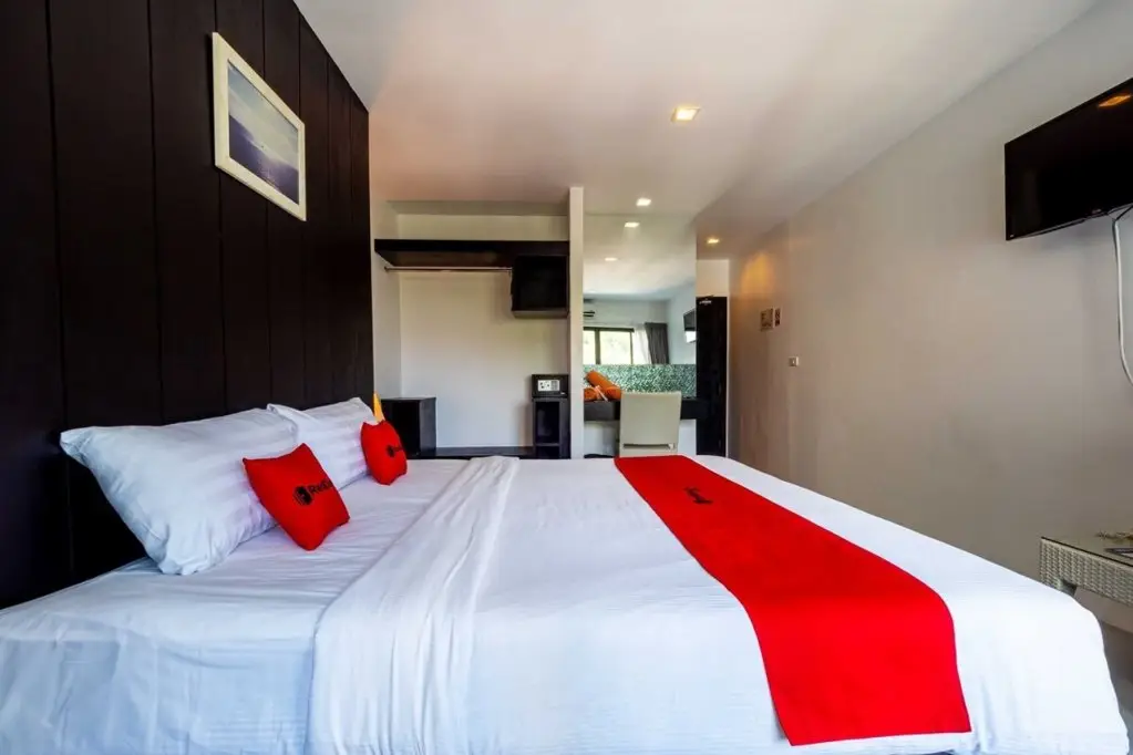 Паттайя: RedDoorz I-Talay Resort