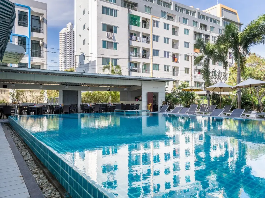Паттайя: RedDoorz I-Talay Resort
