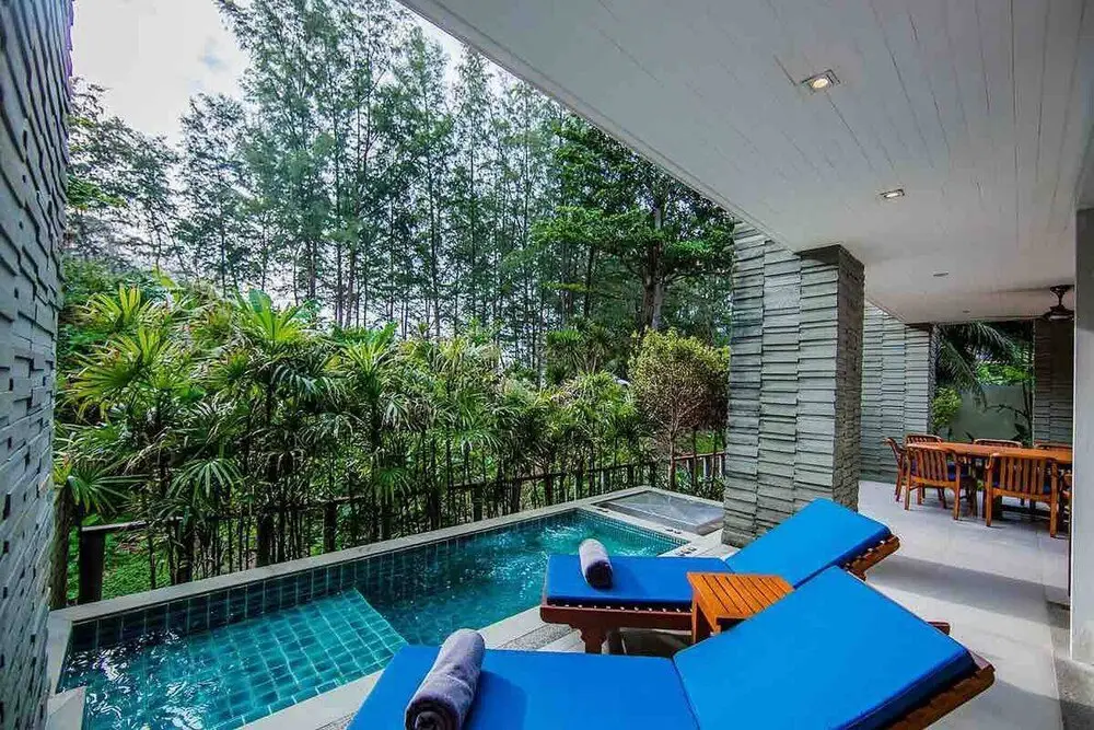 Тхаланг: Beachfront 3br Luxe Plunge Pool On Naithon Beach
