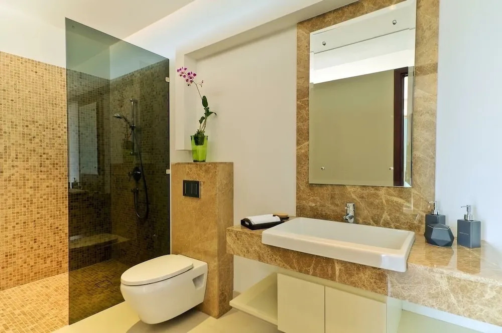 Тхаланг: "panoramic Seaview 650sqm 4br Pool Villa 2 min Drive to Naithon Beach"