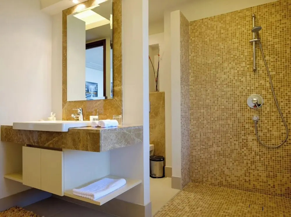 Тхаланг: "panoramic Seaview 650sqm 4br Pool Villa 2 min Drive to Naithon Beach"