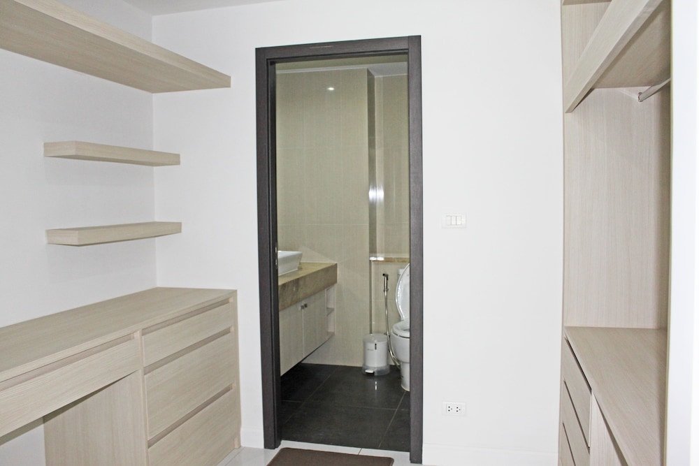 Паттайя: The Place Pratumnak By Pattaya Sunny Rentals