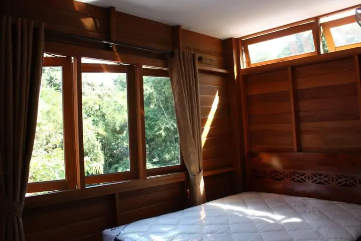 Ханг Донг: Baan Tha Loon Hostel