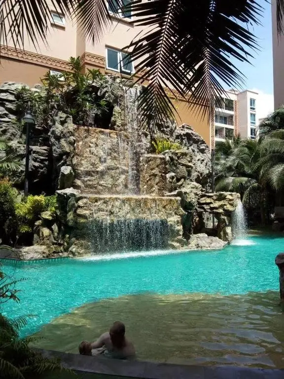 Паттайя: Atlantis Condo Resort Pattaya By Asian