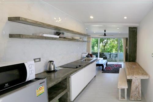 Самуи: ''chaweng modern villas'' studio 2