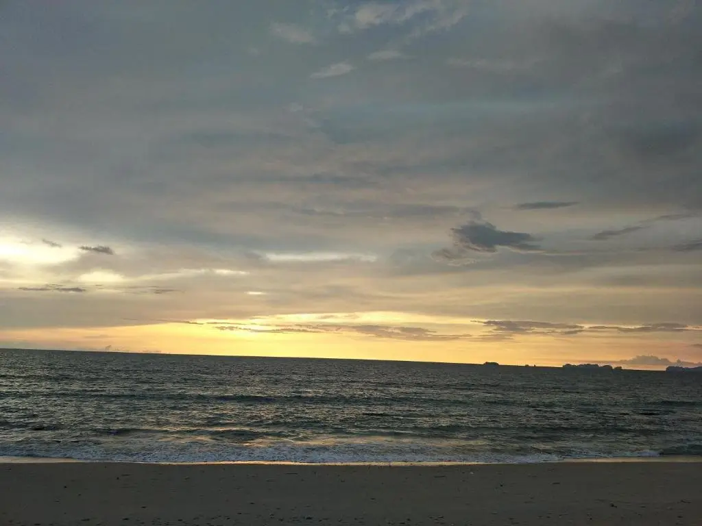 Lanta Fa Rung Beach Resort — фото 1