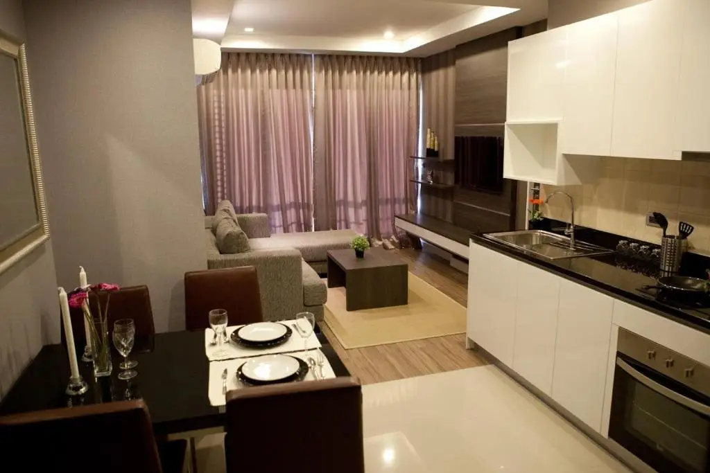 Бангкок: J Residence Thonglor 8