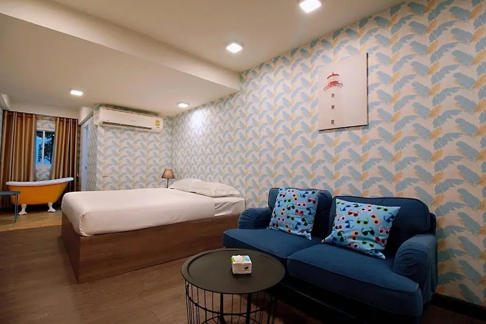 Бангкок: R 17 Living Hotel