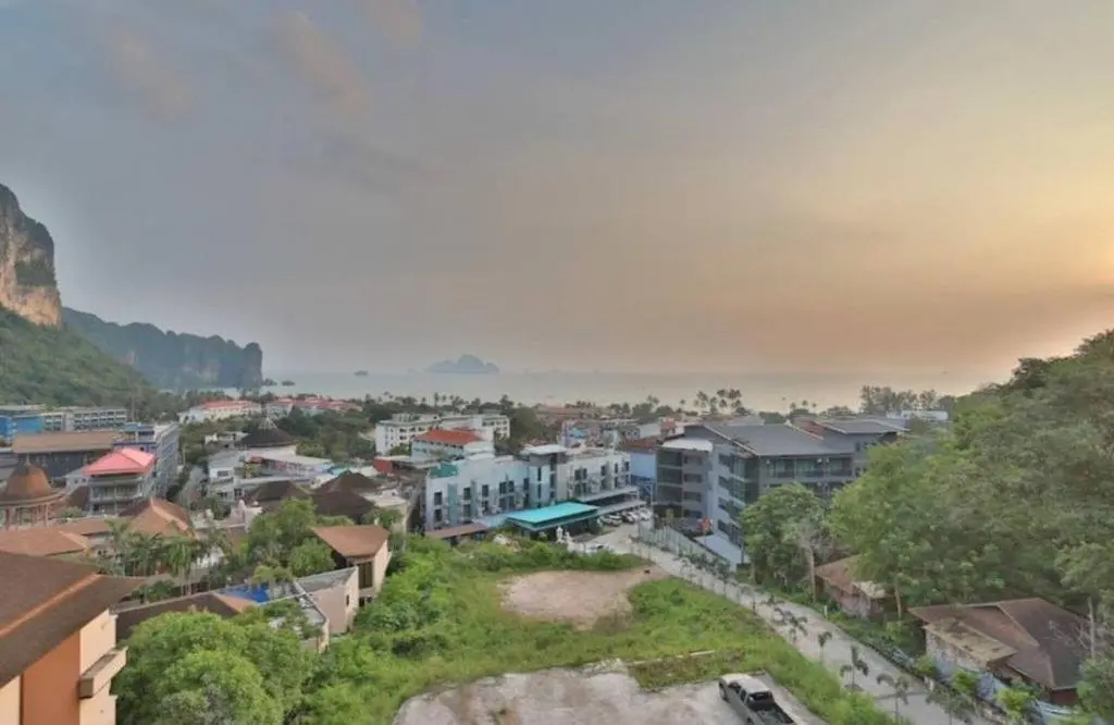 Краби: Bo502-sea View Top Floor One Br at Ao Nang Beach