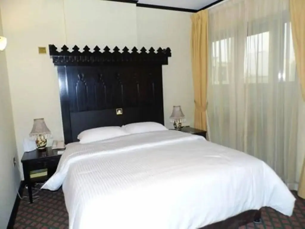 Дубай: GSS Palace Hotel