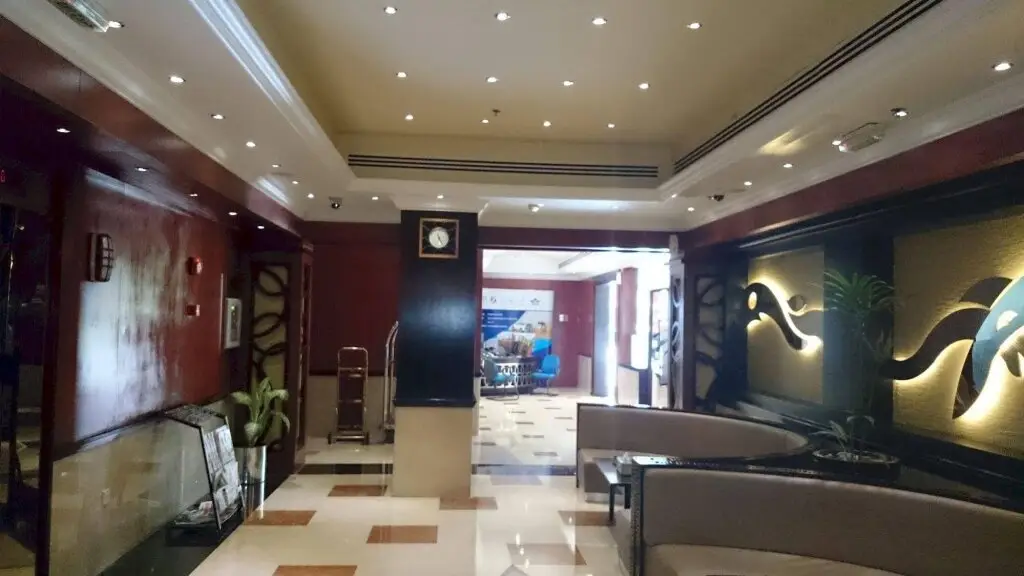 Дубай: GSS Palace Hotel
