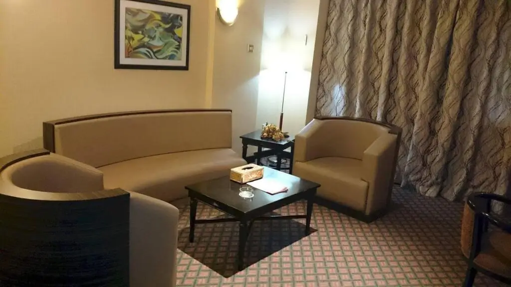 Дубай: GSS Palace Hotel