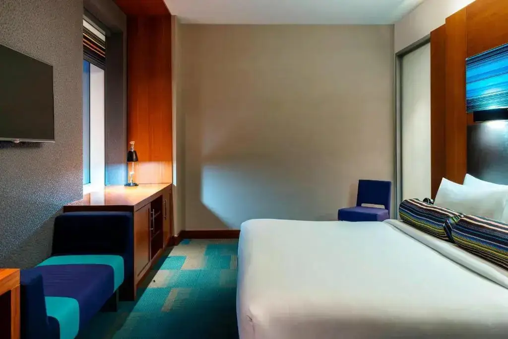 Абу-Даби: Aloft by Marriott Abu Dhabi