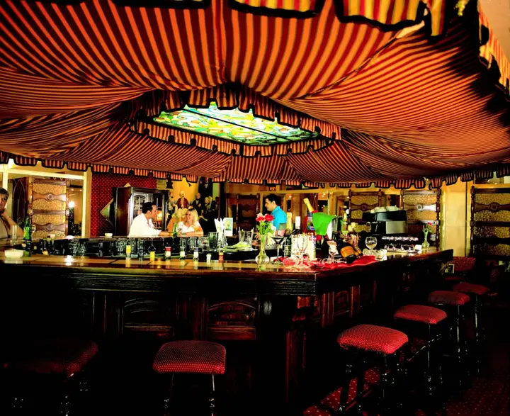 carousel image 4