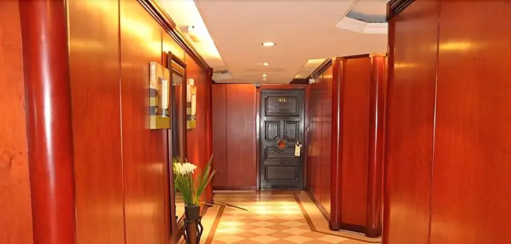 Абу-Даби: Abu Dhabi Plaza Hotel Apartments
