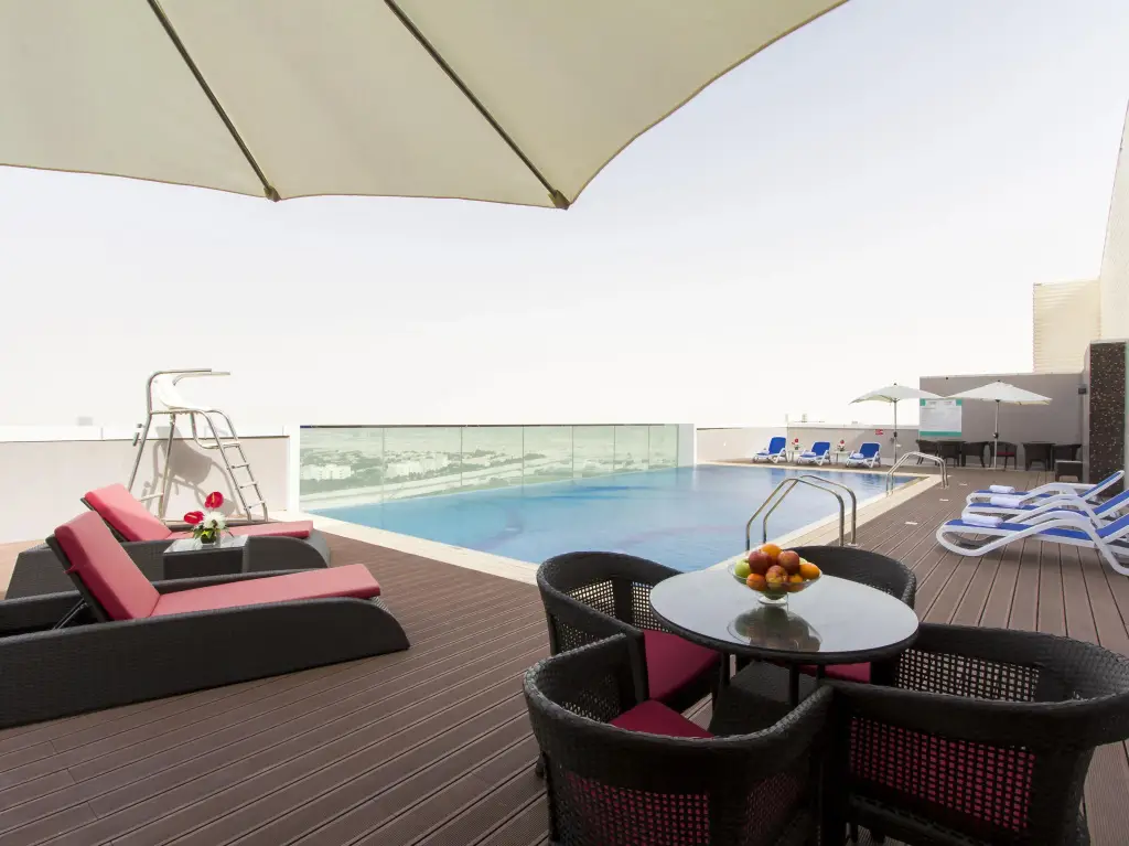 Дубай: Отель Treppan Hotel & Suites by Fakhruddin
