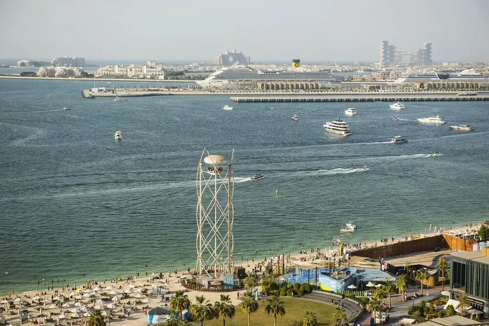 PalmBay JBR 4 bedroom sea view apartment — фото 1