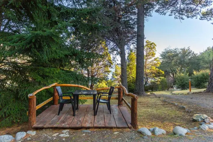 Касансай: Cabañas Villa Labrador con costa de lago