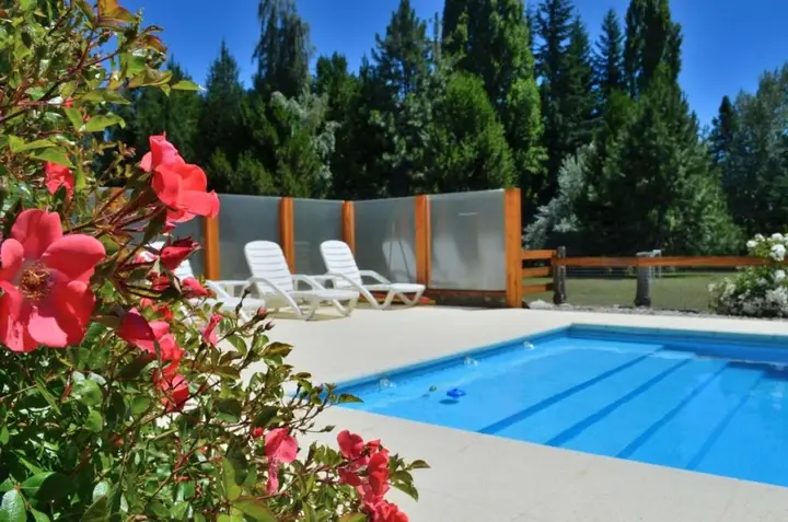 Касансай: Cabañas Villa Labrador con costa de lago