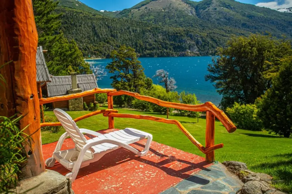 Касансай: Cabañas Villa Labrador con costa de lago