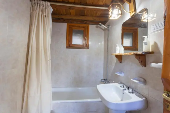 Касансай: Cabañas Villa Labrador con costa de lago