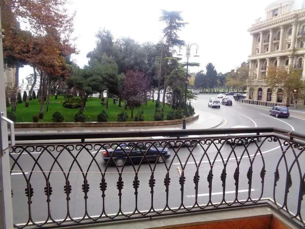 Баку: Boulevard Apartments& Residences