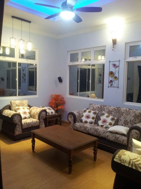 Атолл Фелидху: Huzey View Guest House