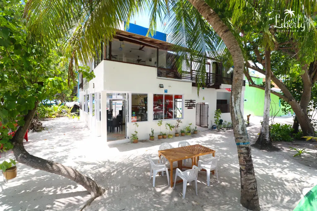 Атолл Алиф-Дхаалу: Liberty Guest House Maldives